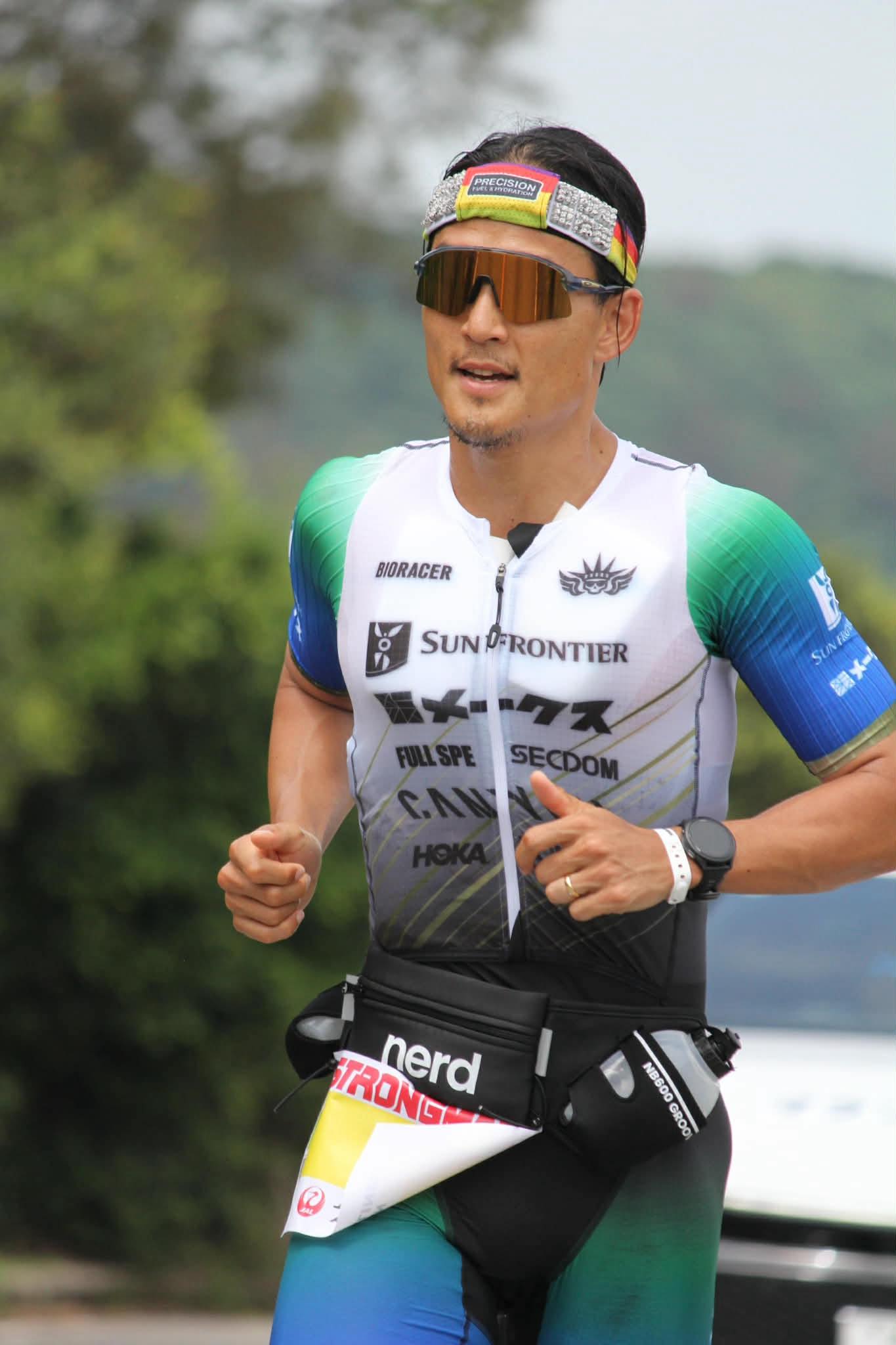EPIC TRIATHLON ── レースシーン