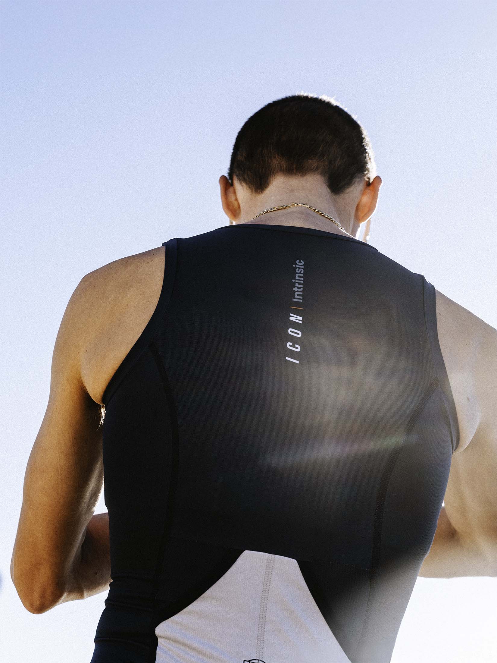 ICON Tri Suit ランニングアクション